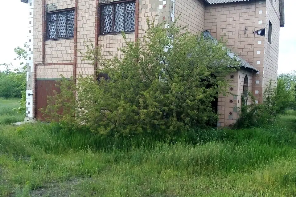 Продаётся 2-этажный дом, 193.6 м²