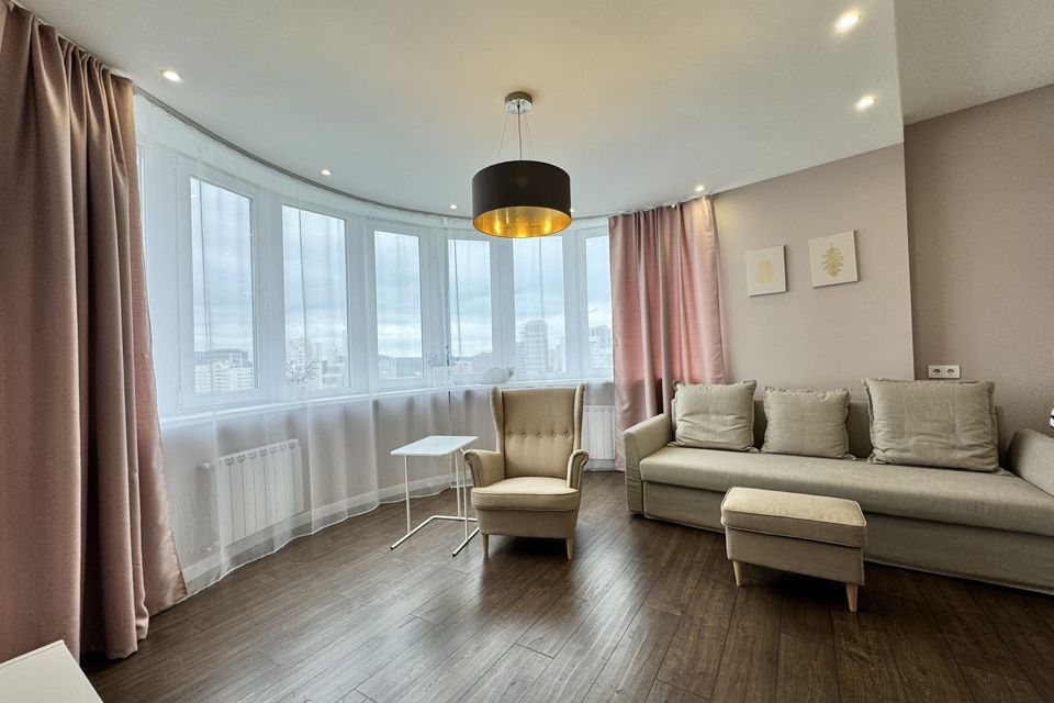 Продаётся 2-комнатная квартира, 70.5 м²