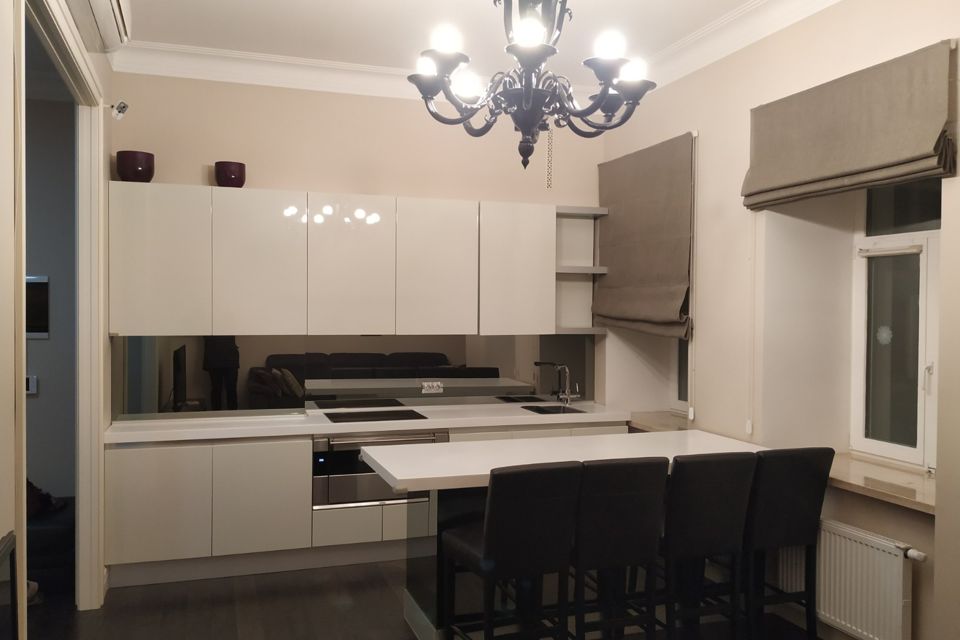 Продаётся 2-комнатная квартира, 68.5 м²