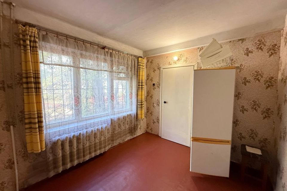 Продаётся 3-комнатная квартира, 44 м²