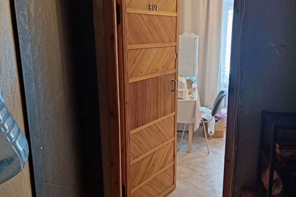 Продаётся комната в 2-комн. квартире, 11 м²