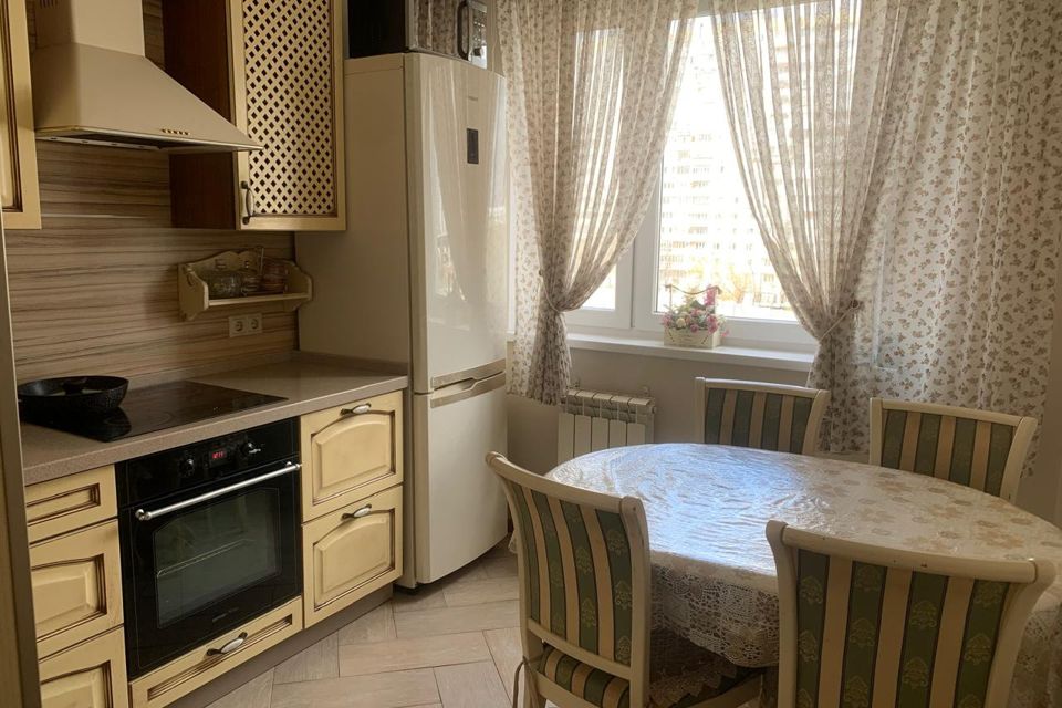 Продаётся 3-комнатная квартира, 63.2 м²