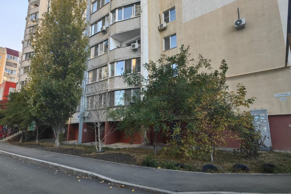 Продаётся 1-комнатная квартира, 42.6 м²