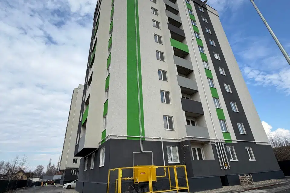 Продаётся 3-комнатная квартира, 70.8 м²