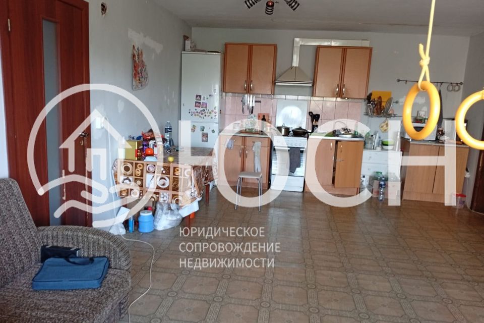 Продаётся 4-комнатная квартира, 89.7 м²