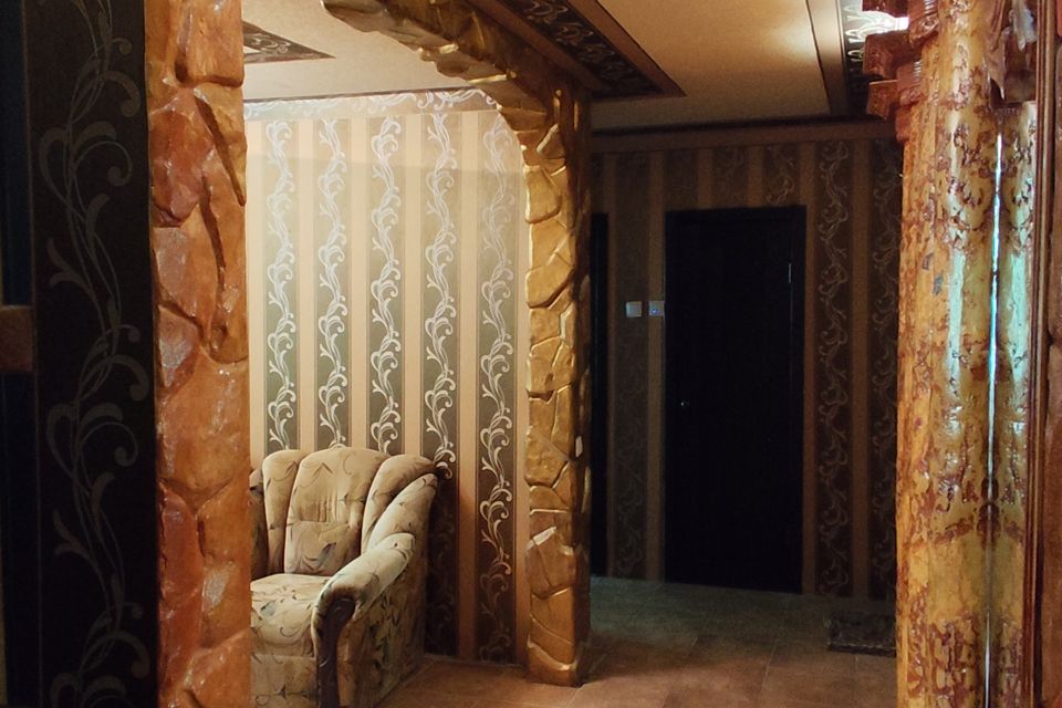 Продаётся 3-комнатная квартира, 63.3 м²