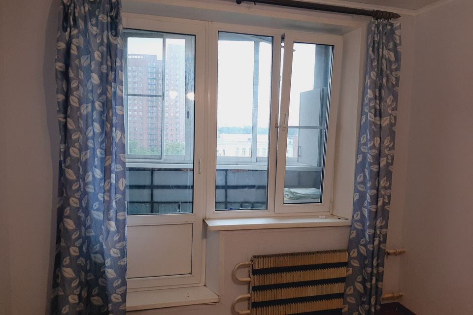 Продаётся 1-комнатная квартира, 32 м²