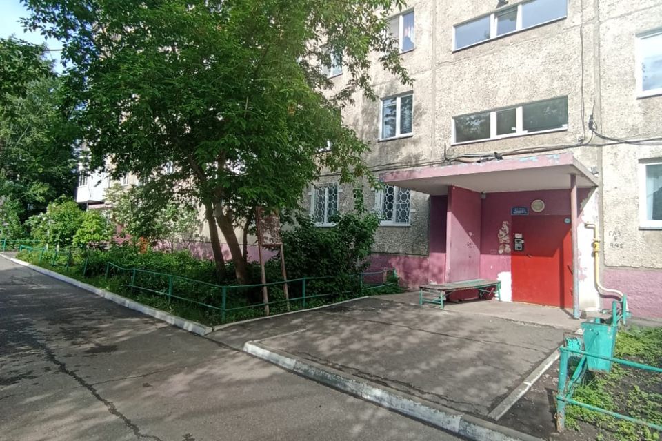 Продаётся 3-комнатная квартира, 61 м²