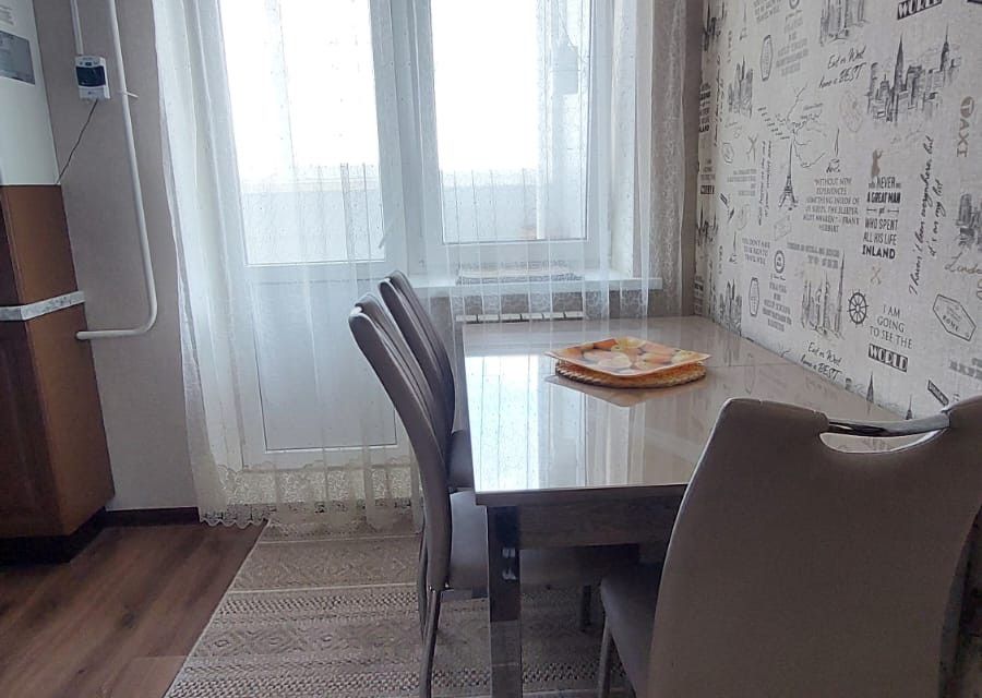 Продаётся 1-комнатная квартира, 40.5 м²