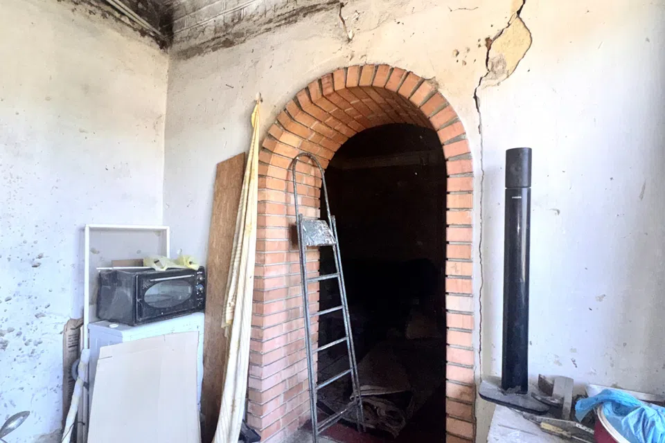 Продаётся 4-комнатная квартира, 70 м²