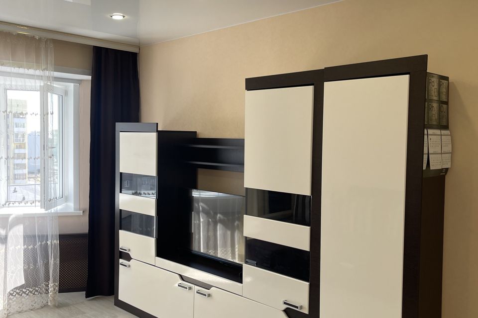 Продаётся 2-комнатная квартира, 60.9 м²