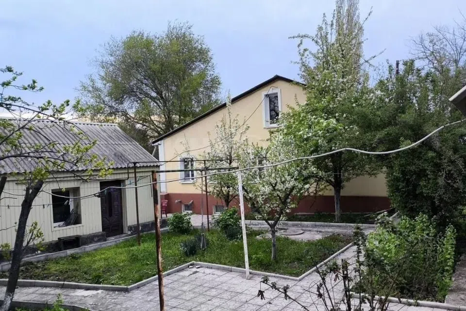 Продаётся 2-этажный дом, 148 м²