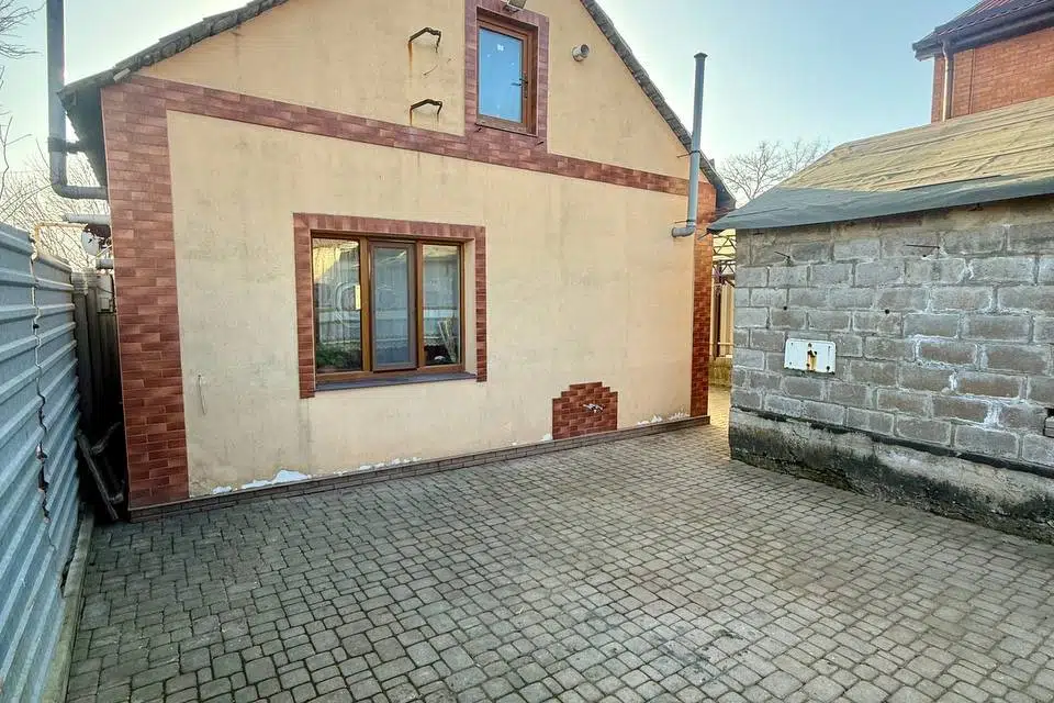 Продаётся 1-этажный дом, 100 м²