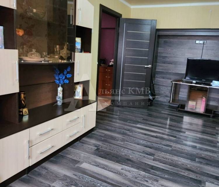 Продаётся 2-комнатная квартира, 52.2 м²