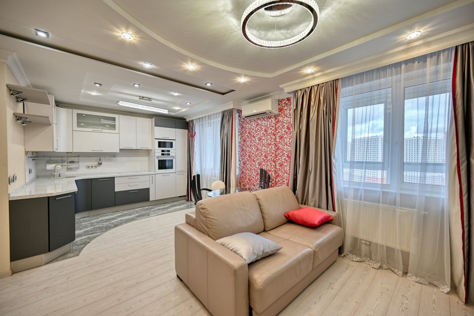 Продаётся 1-комнатная квартира, 55.3 м²