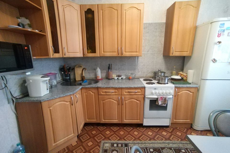 Продаётся 2-комнатная квартира, 68.3 м²
