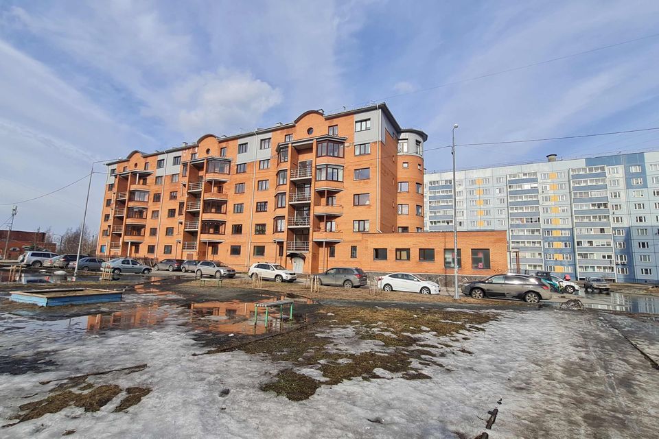Продаётся 2-комнатная квартира, 63 м²