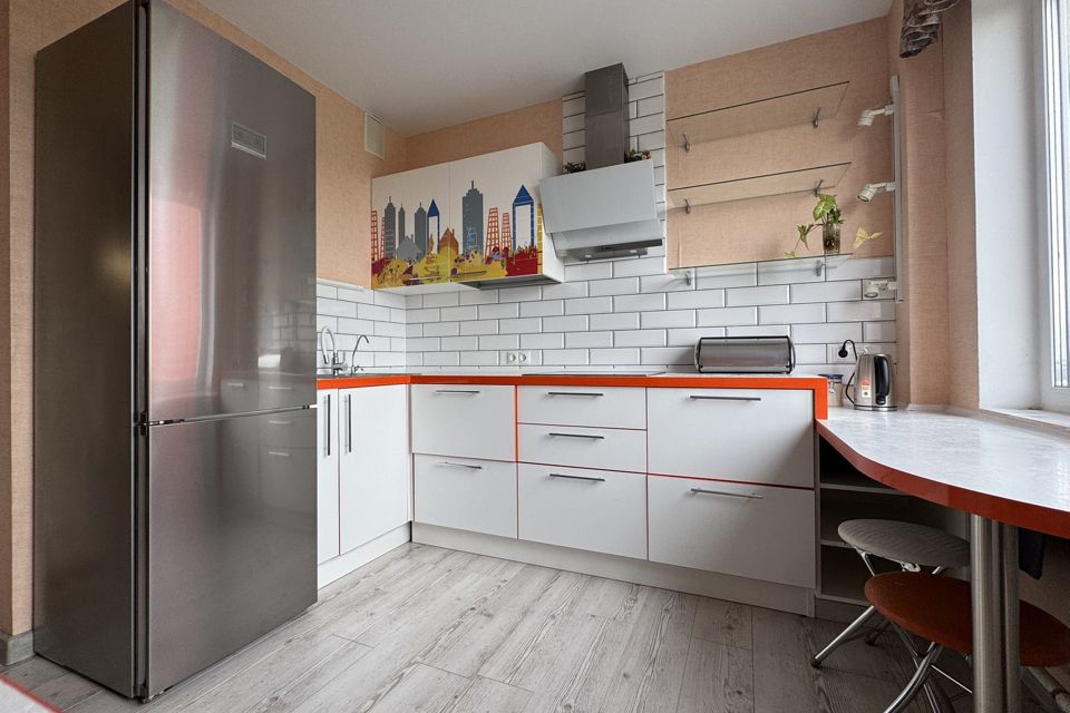Продаётся 3-комнатная квартира, 90.7 м²
