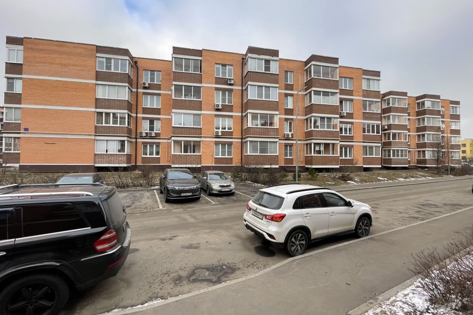 Продаётся 3-комнатная квартира, 91.5 м²