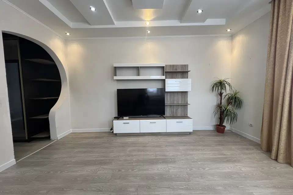 Продаётся 2-комнатная квартира, 54.4 м²