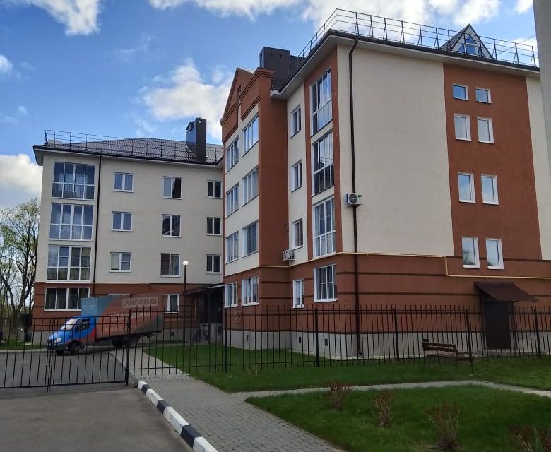 Продаётся 2-комнатная квартира, 46.9 м²