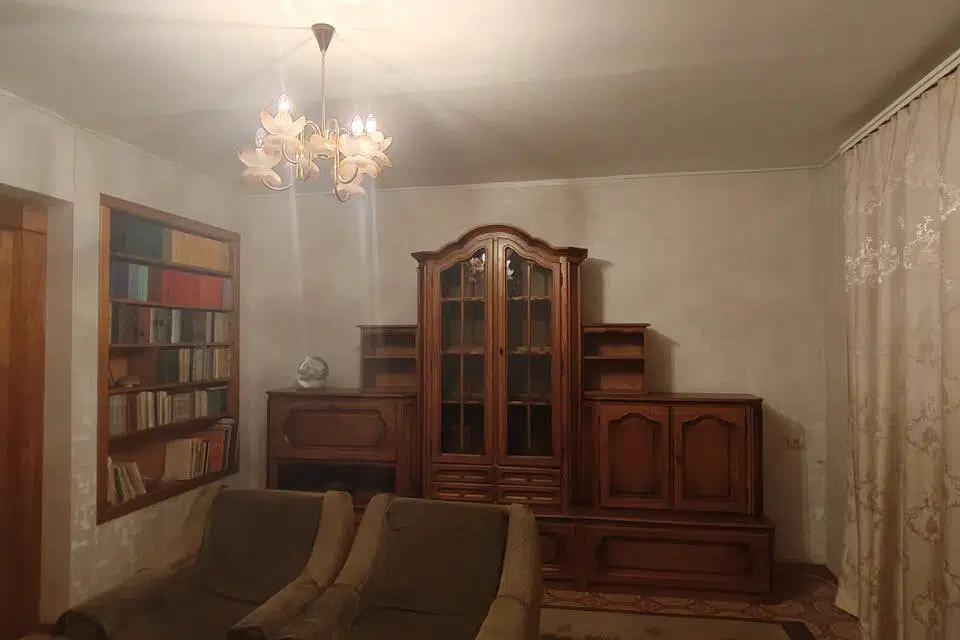 Продаётся 4-комнатная квартира, 82.9 м²