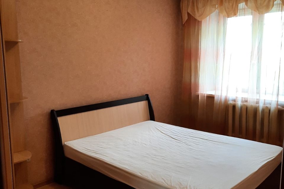 Сдаётся 2-комнатная квартира, 56 м²