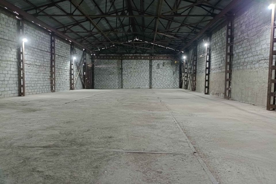 Сдаётся склад, 900 м²