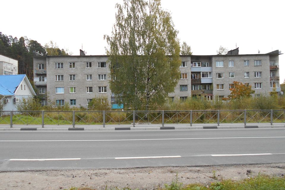 Продаётся 3-комнатная квартира, 62.8 м²