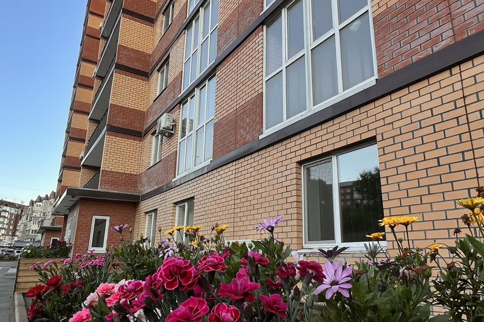 Продаётся 2-комнатная квартира, 74.8 м²