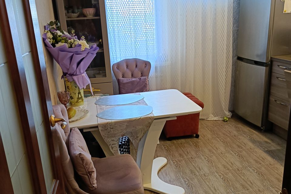 Продаётся 3-комнатная квартира, 66.2 м²