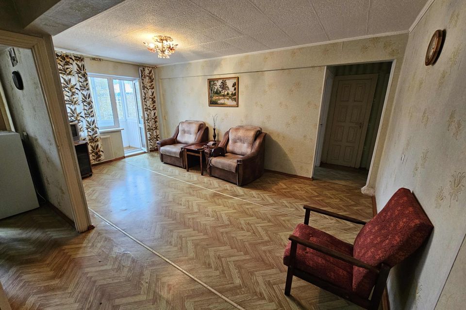 Сдаётся 3-комнатная квартира, 56 м²