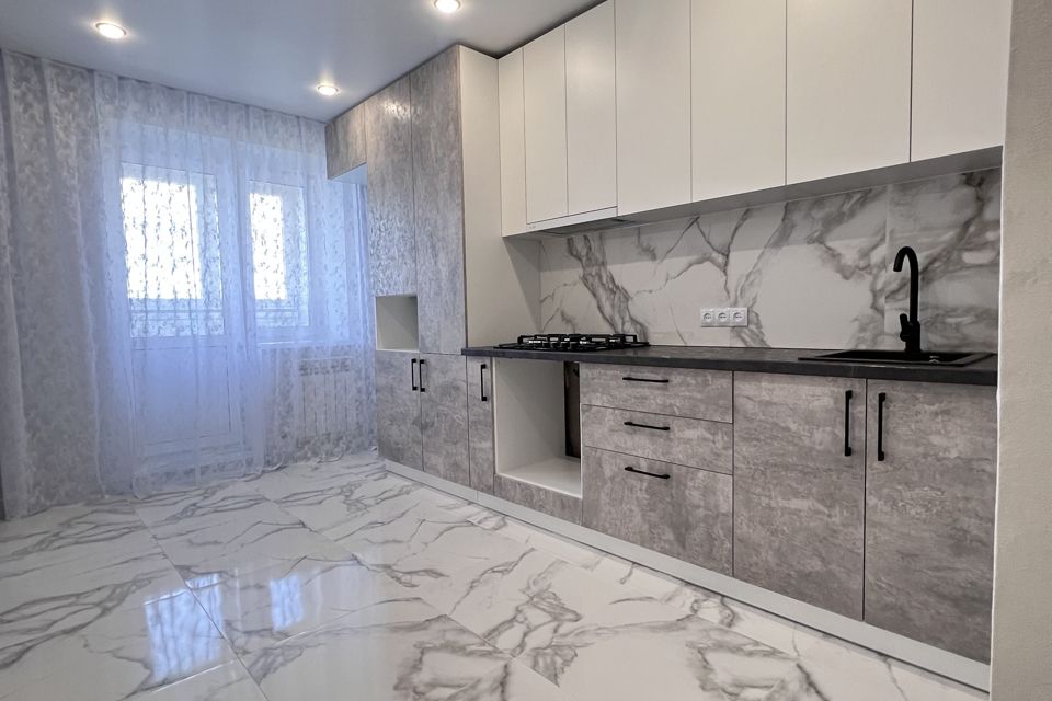 Продаётся 1-комнатная квартира, 38 м²