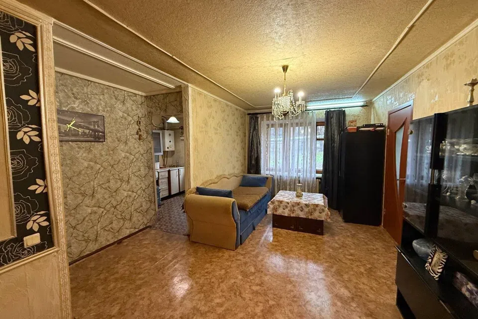 Продаётся 3-комнатная квартира, 58 м²