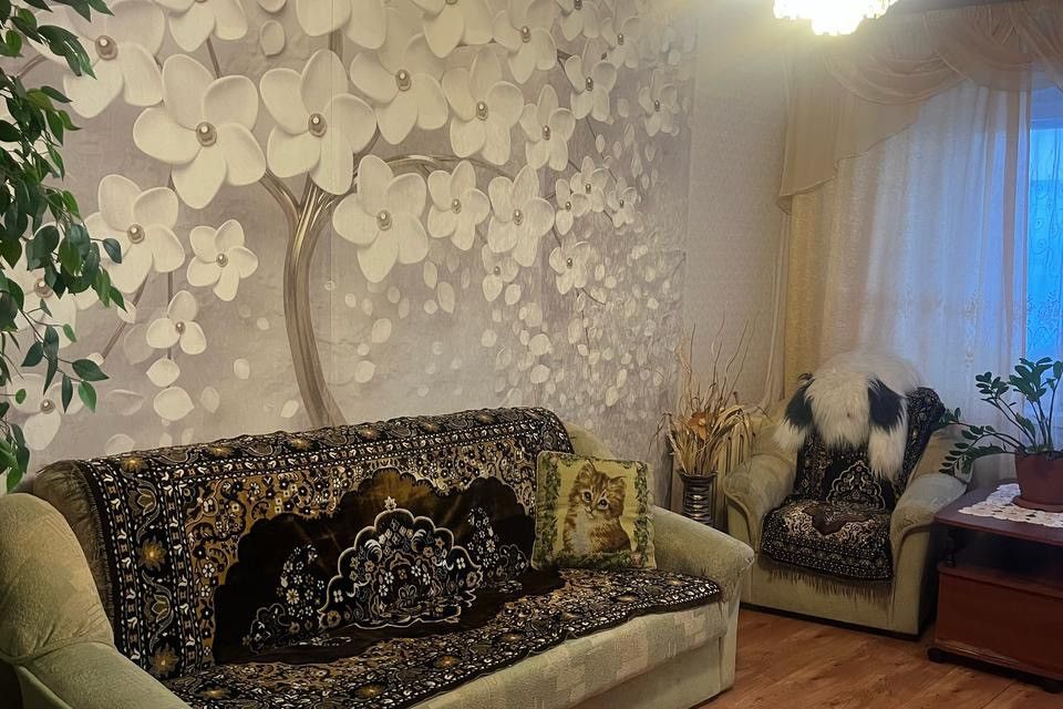Продаётся 3-комнатная квартира, 69.7 м²