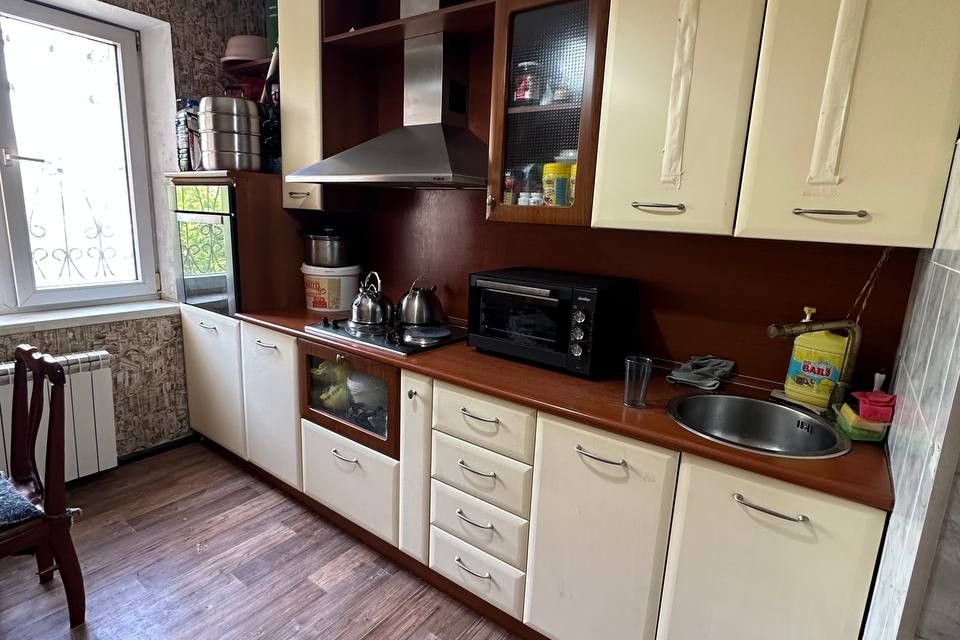 Продаётся 3-комнатная квартира, 65.8 м²