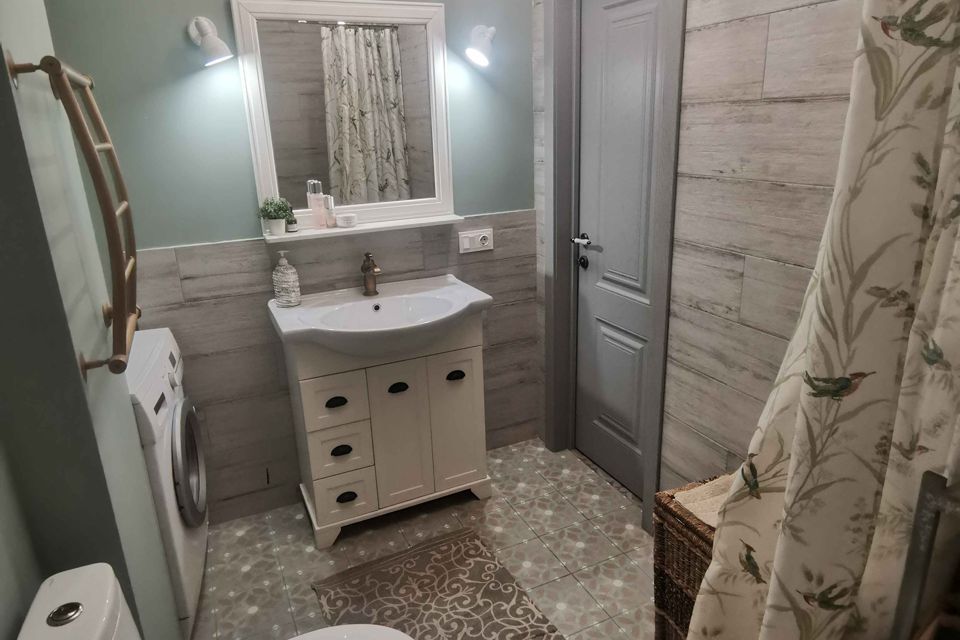 Продаётся 3-комнатная квартира, 61.6 м²