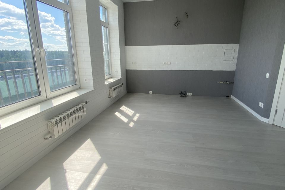 Продаётся 1-комнатная квартира, 37 м²