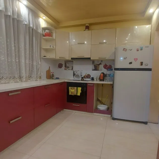 Продаётся 2-этажный дом, 208 м²