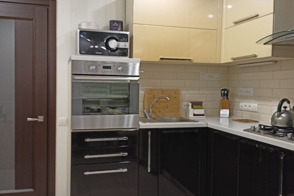 Продаётся 2-комнатная квартира, 57 м²