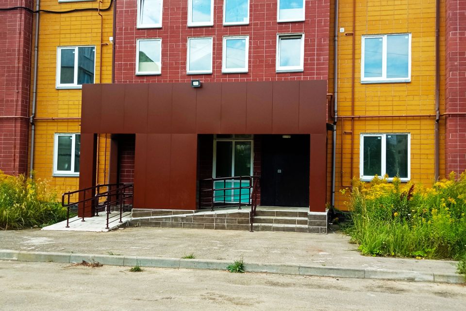 Продаётся 2-комнатная квартира, 55.6 м²