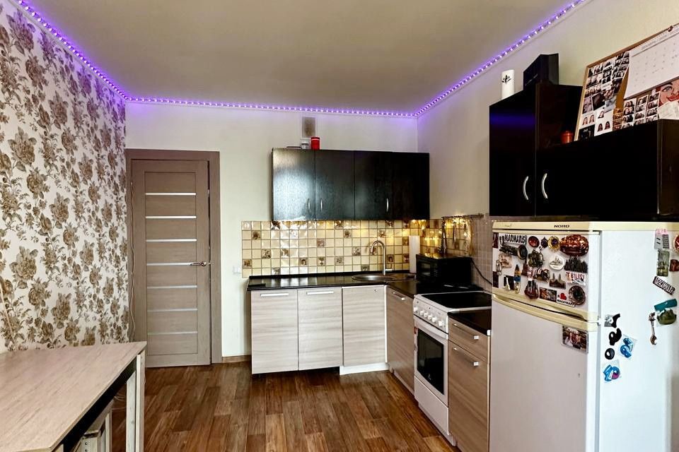 Продаётся 1-комнатная квартира, 46.6 м²