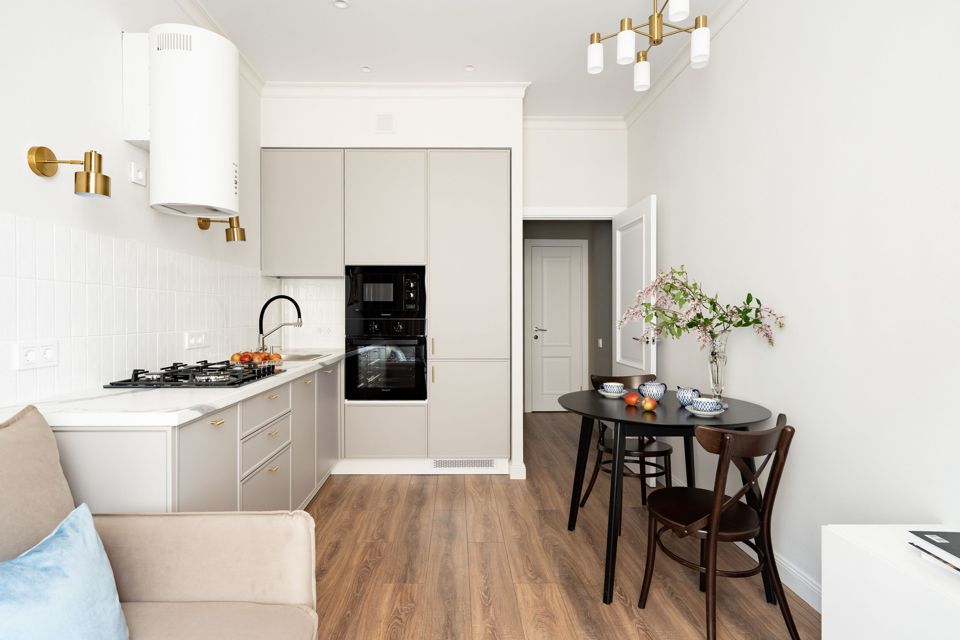 Продаётся 1-комнатная квартира, 47.7 м²