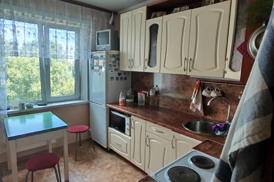 Продаётся 3-комнатная квартира, 64.8 м²
