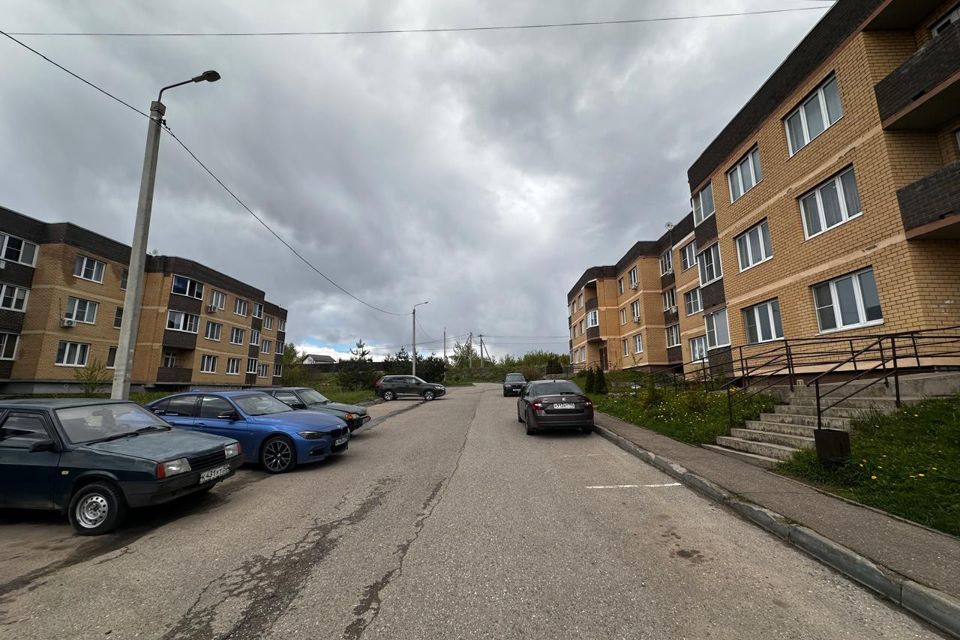 Продаётся 1-комнатная квартира, 43.2 м²