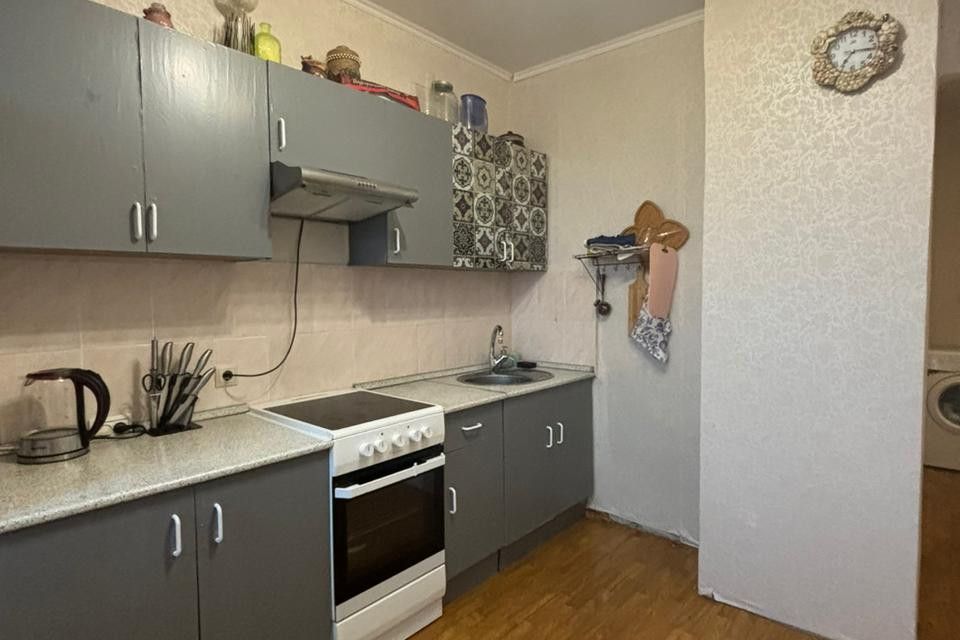 Продаётся 1-комнатная квартира, 43.7 м²