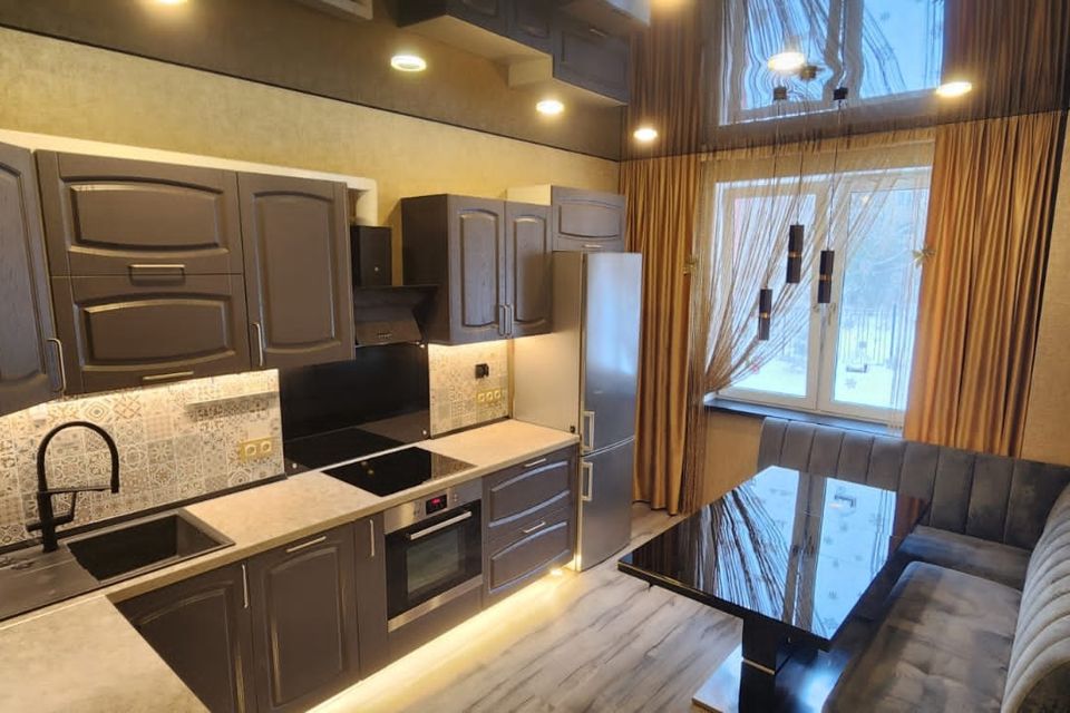 Продаётся 3-комнатная квартира, 75.7 м²