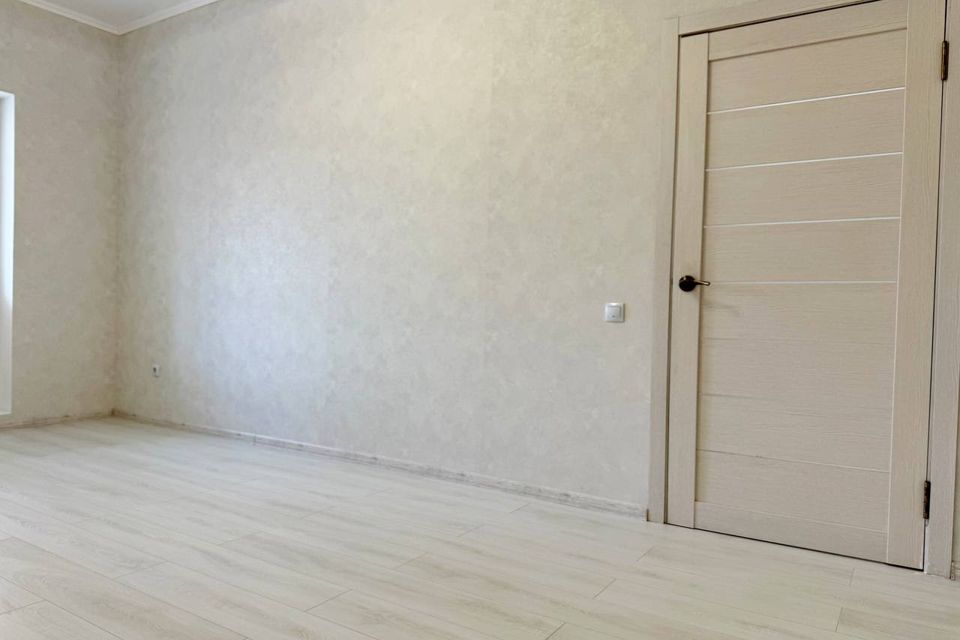 Продаётся 1-комнатная квартира, 38 м²