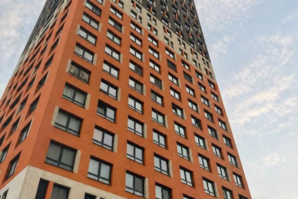 Продаётся 4-комнатная квартира, 93.4 м²