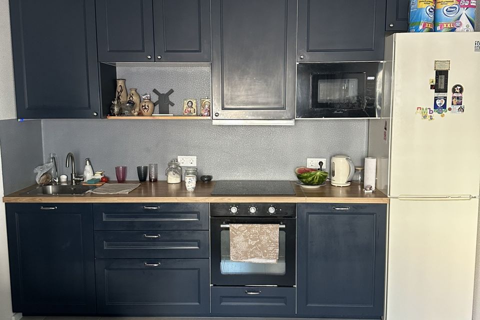 Продаётся 3-комнатная квартира, 54.8 м²
